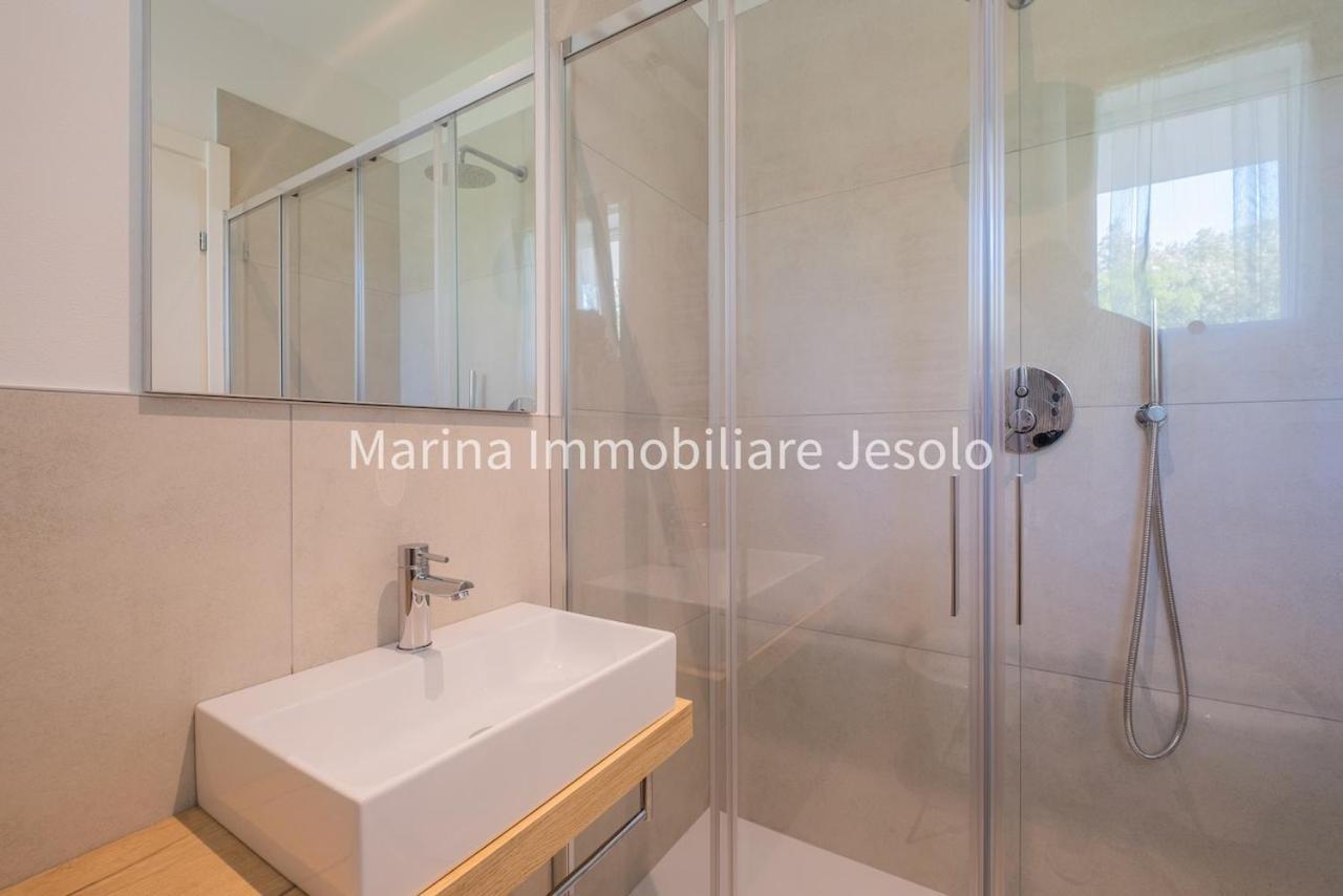 Per Mar *